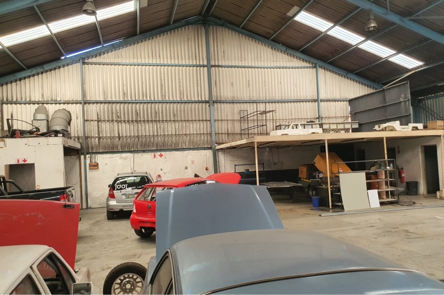 Commercial Property for Sale in Sidwell Eastern Cape